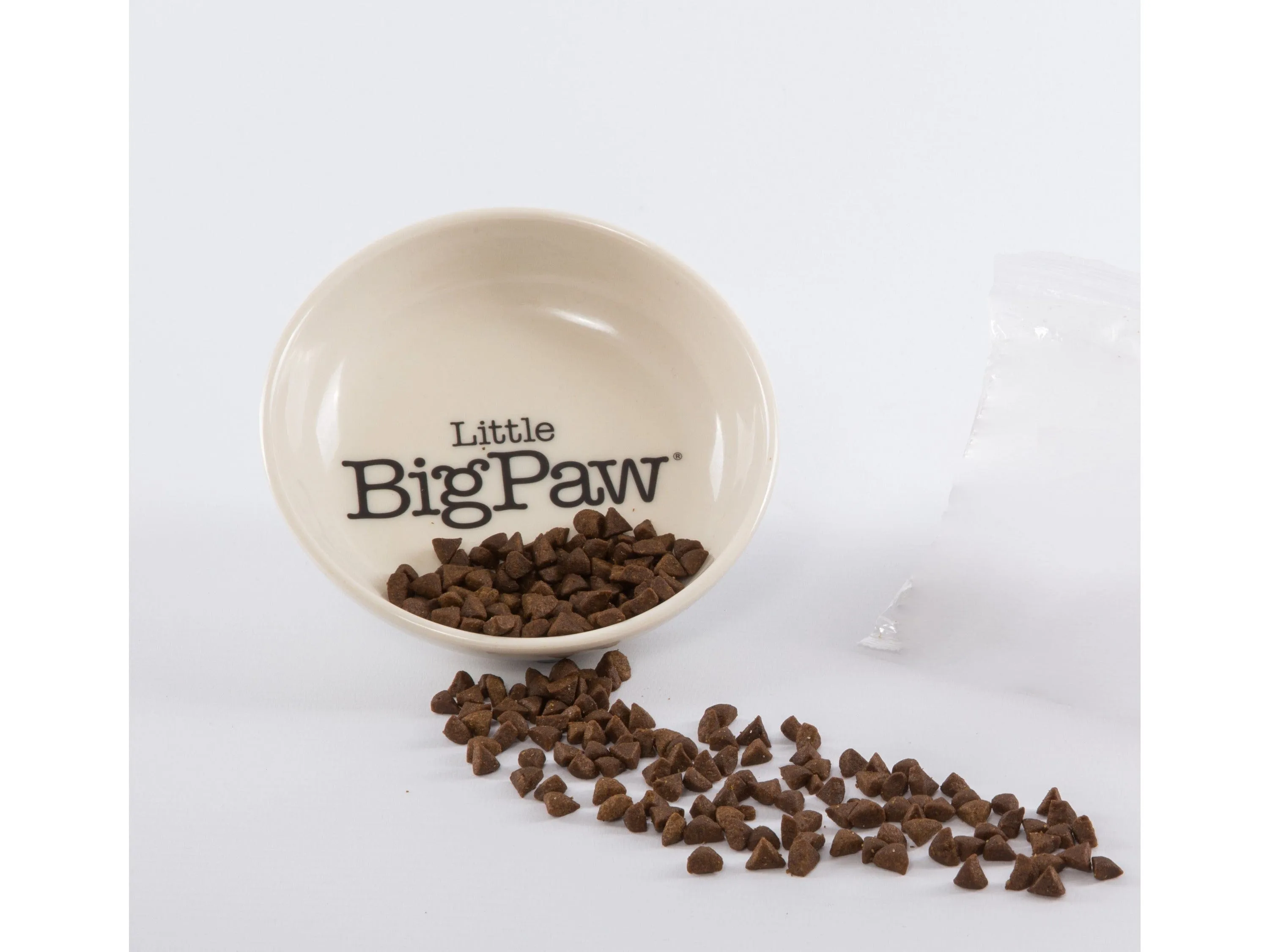 British Chicken Complete dry food for Adult Cats 1.5KG /Little BigPaw Pets Qatar