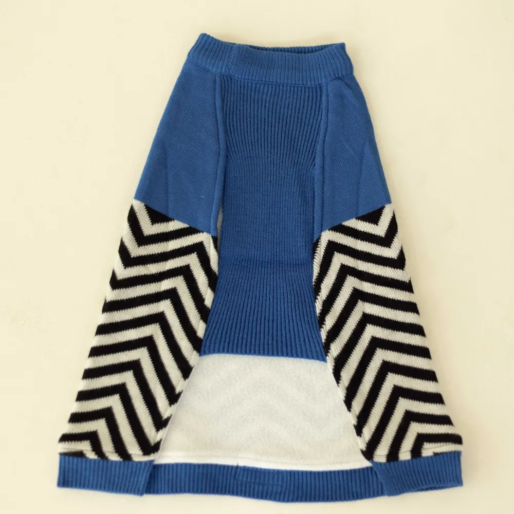 Pet Set Go Raisins Sweater for Dogs and Cats (Blue & Black)