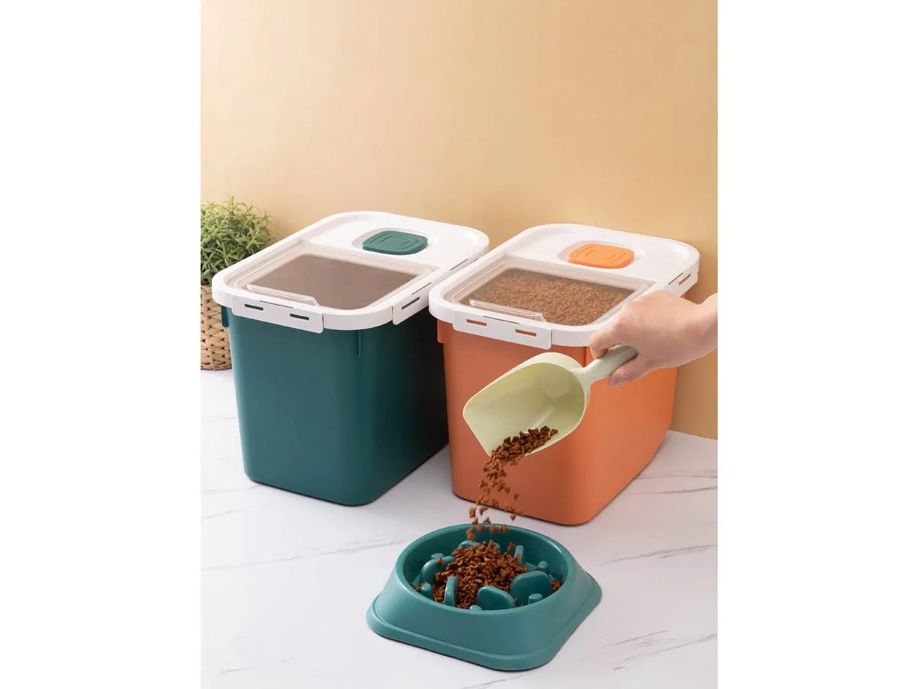 Sealed Dog Food Bucket 33*23*25 Pets Qatar
