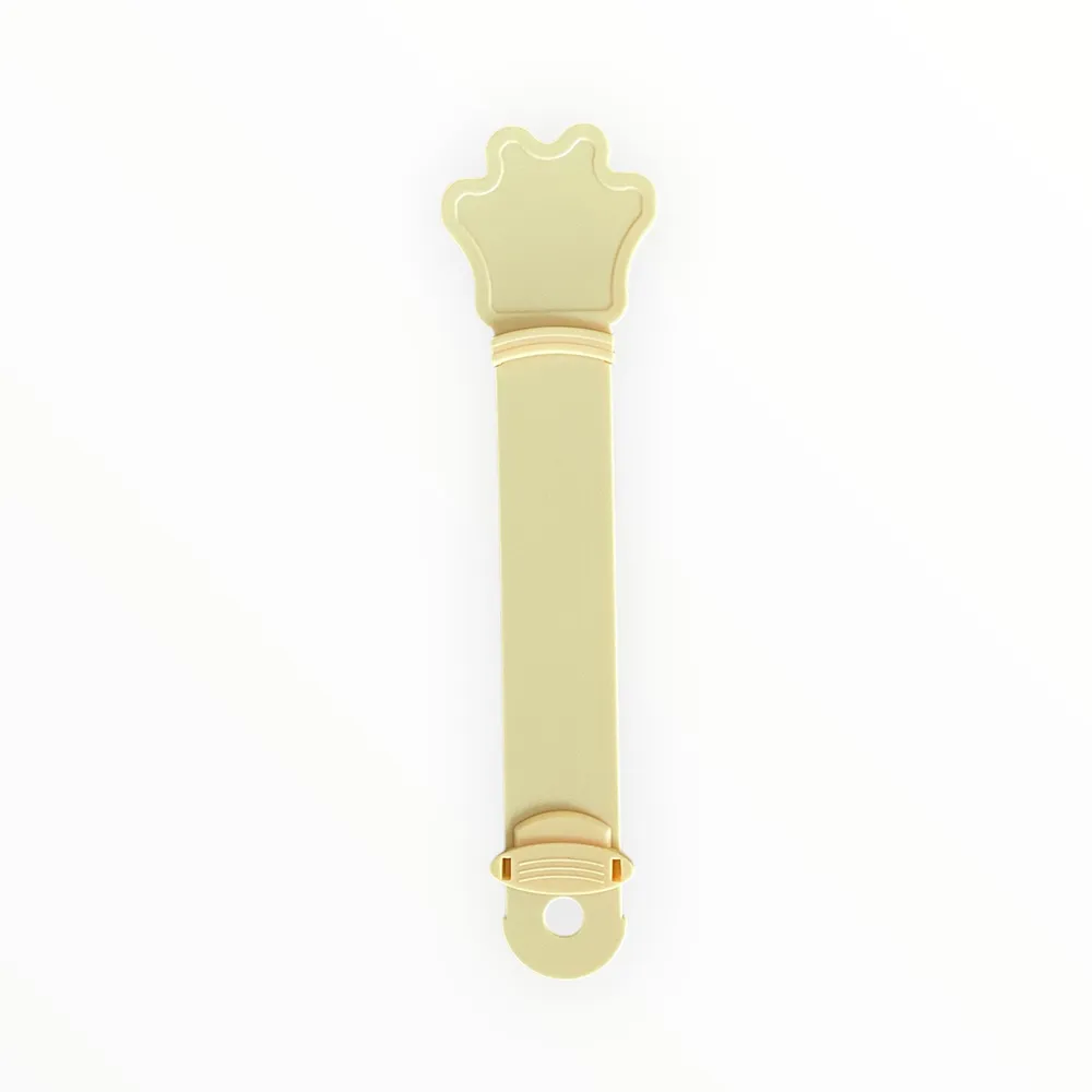 Talking Dog Club Wet Treat Dispenser Feeding Spoon for Dogs and Cats (Pale Yellow)