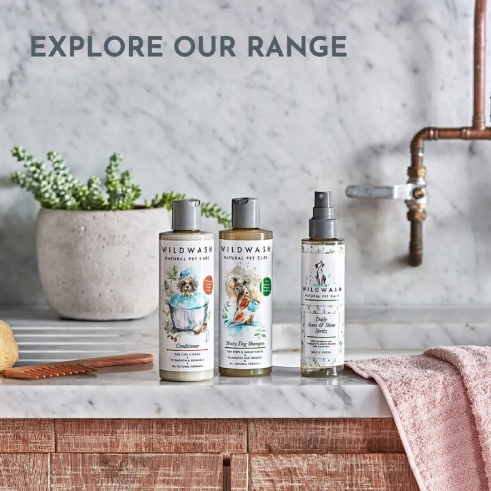 WildWash Pro Hydrating Shampoo for Dogs and Cats